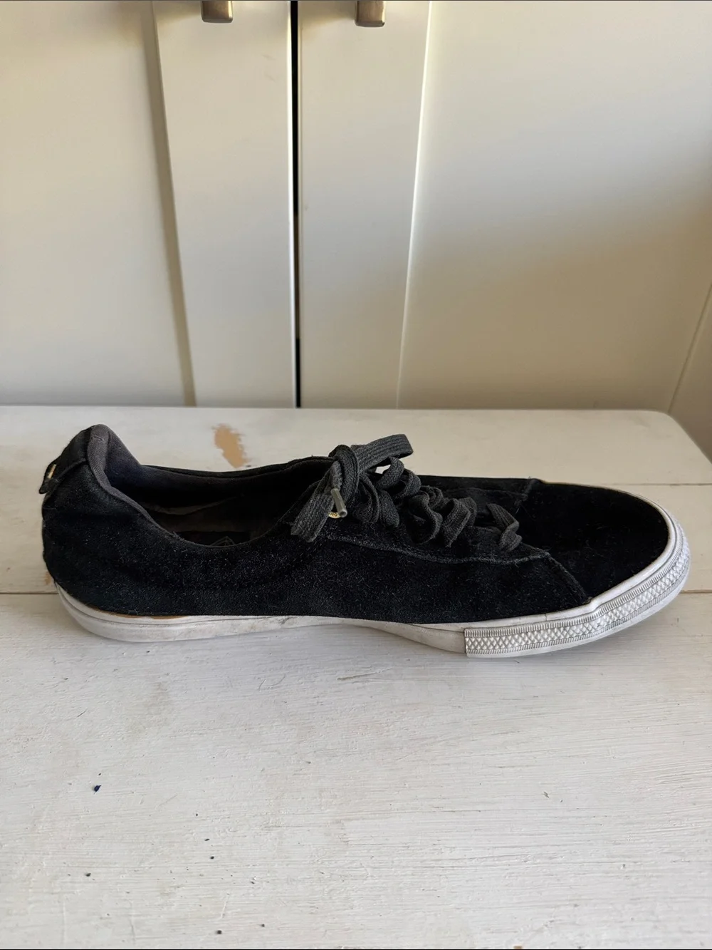Diamond Black Suede Men's Low-Top Sneaker- only left side sneaker